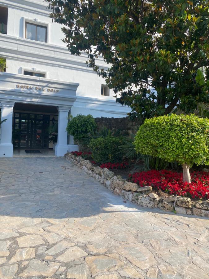 Elegant In Del Golf, 5 Stars & Front Line Golf In Puerto Banus *